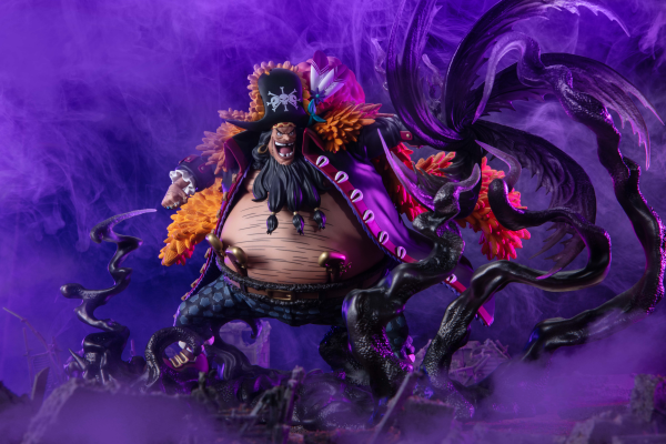 BANDAI Tamashii MARSHALL.D.TEACH -KUROUZU- 