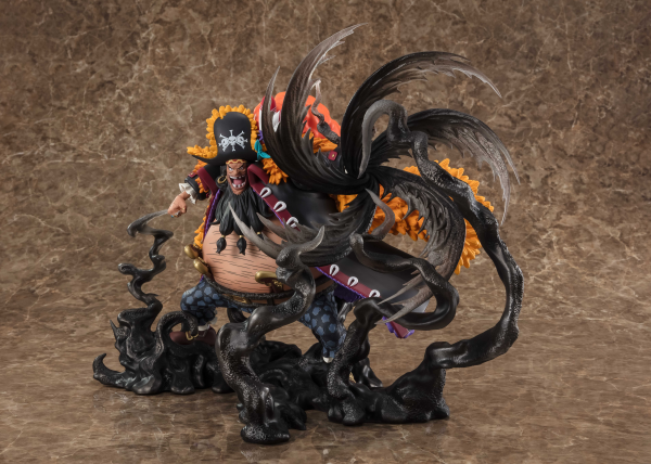 BANDAI Tamashii MARSHALL.D.TEACH -KUROUZU- 